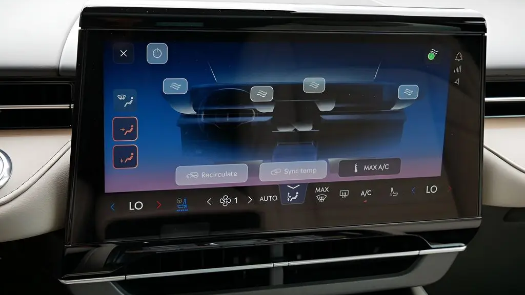 2025 Lincoln Nautilus Hybrid Reserve