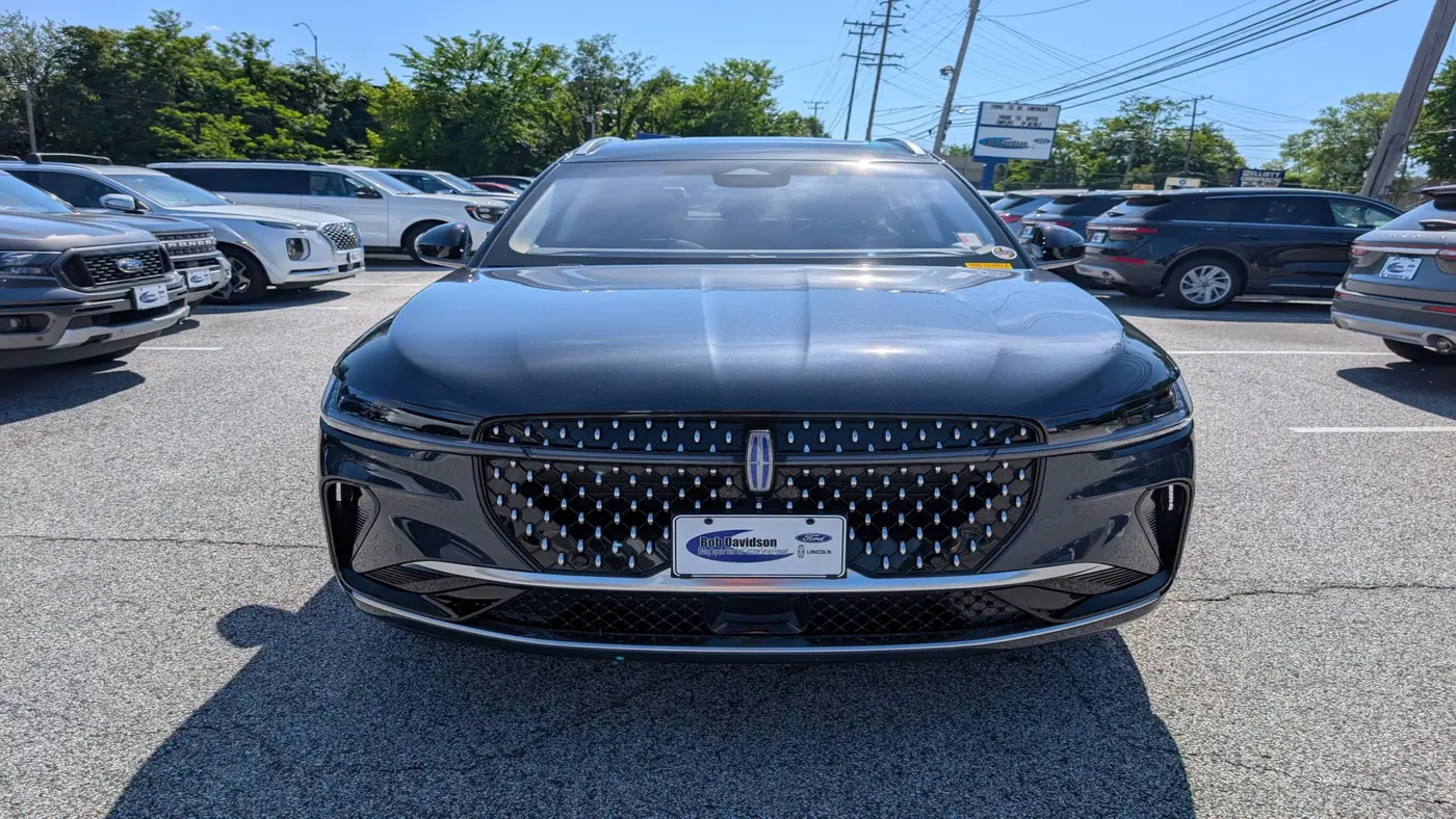 2024 Lincoln Nautilus Hybrid Reserve
