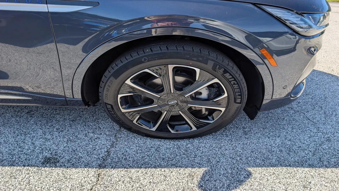 2024 Lincoln Nautilus Hybrid Reserve
