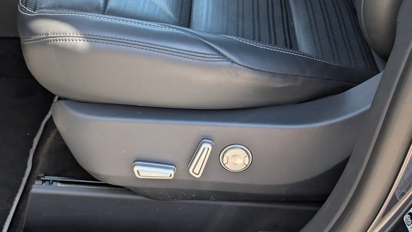 2024 Lincoln Nautilus Hybrid Reserve
