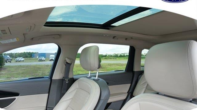 2024 Lincoln Nautilus Hybrid Reserve