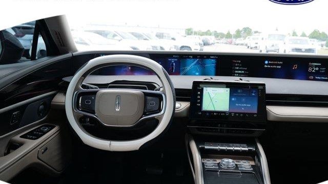 2024 Lincoln Nautilus Hybrid Reserve