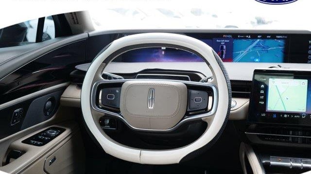 2024 Lincoln Nautilus Hybrid Reserve