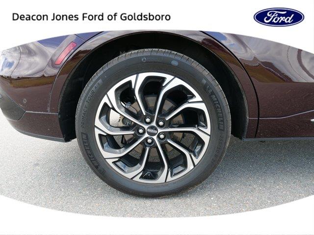2024 Lincoln Nautilus - $37,104