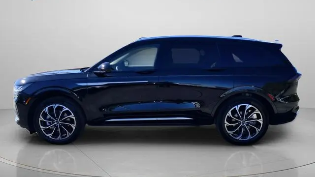 2024 Lincoln Nautilus Hybrid Reserve