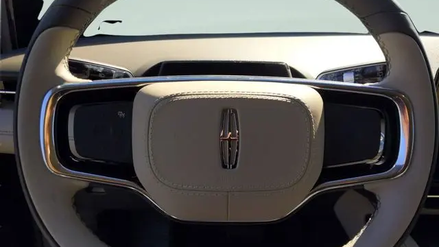 2024 Lincoln Nautilus Hybrid Reserve