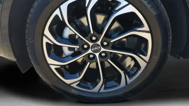2024 Lincoln Nautilus Hybrid Reserve