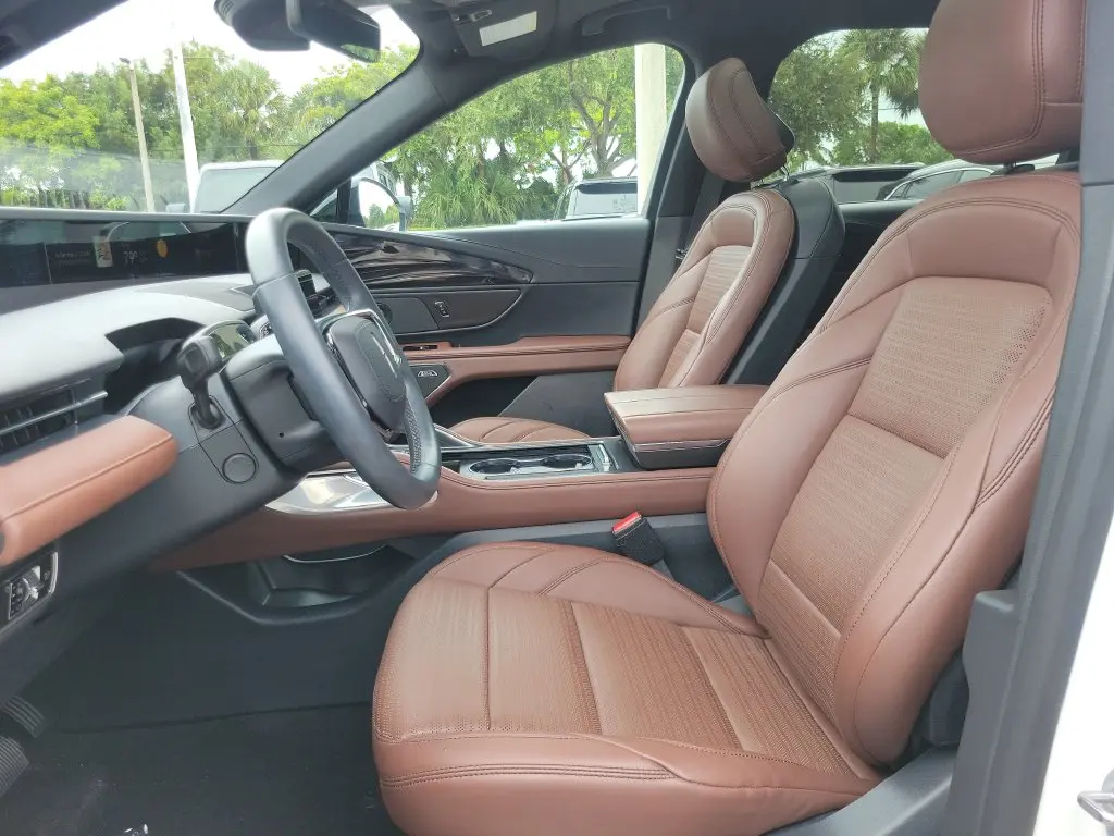 2026 Lincoln Nautilus - $59,995