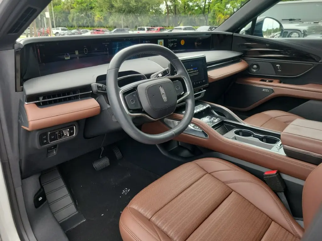 2026 Lincoln Nautilus - $59,995