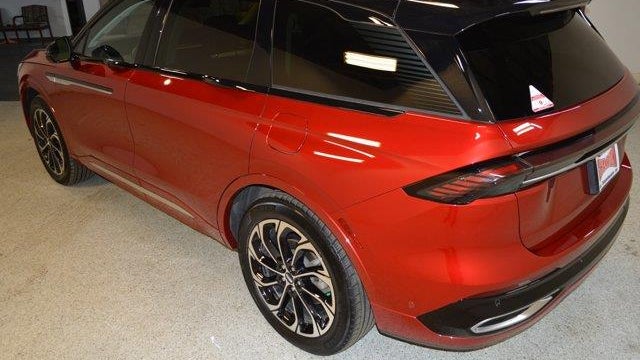 2024 Lincoln Nautilus Hybrid Reserve