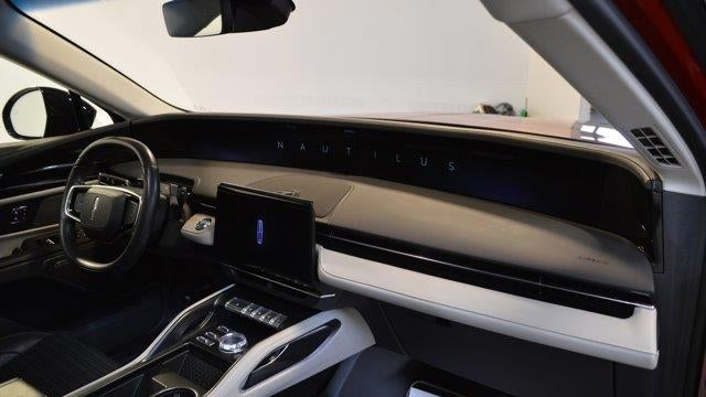 2024 Lincoln Nautilus Hybrid Reserve