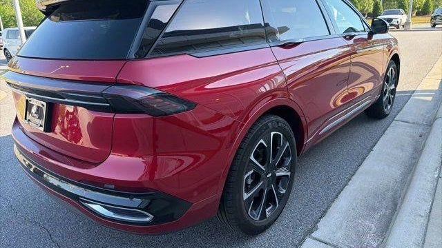 2024 Lincoln Nautilus Hybrid Reserve