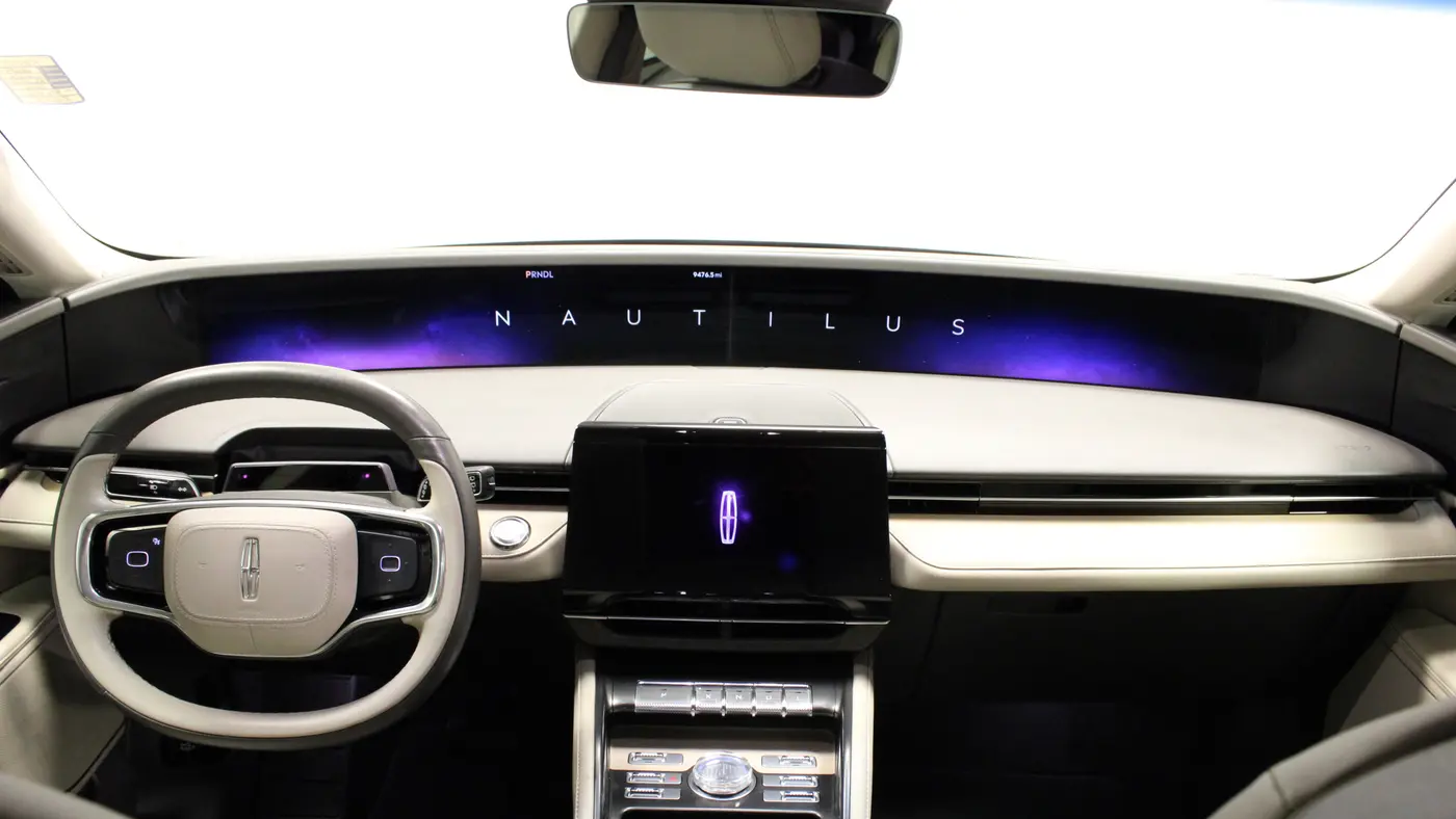 2024 Lincoln Nautilus Hybrid Reserve