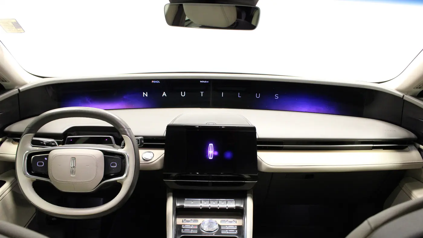 2024 Lincoln Nautilus Hybrid Reserve