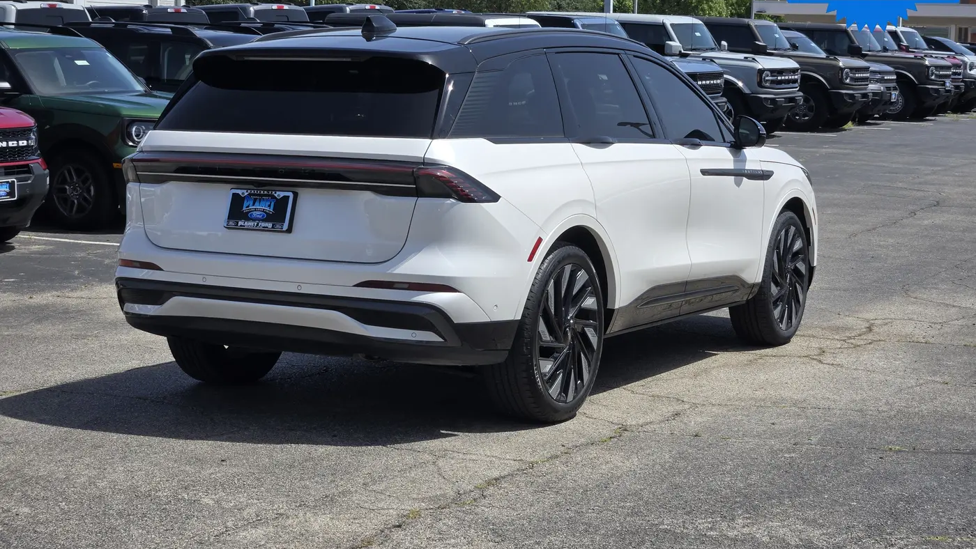 2024 Lincoln Nautilus Hybrid Reserve