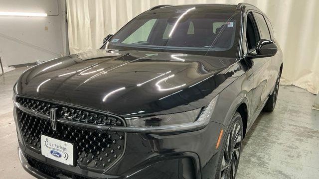 2024 Lincoln Nautilus Hybrid Reserve