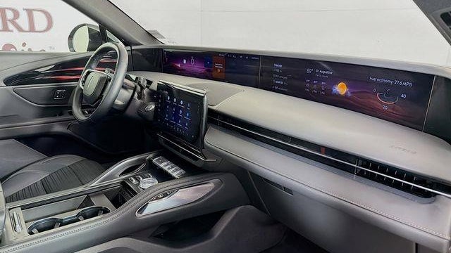 2024 Lincoln Nautilus Hybrid Reserve