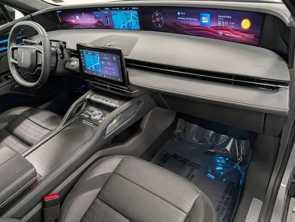 2025 Lincoln Nautilus - $48,917
