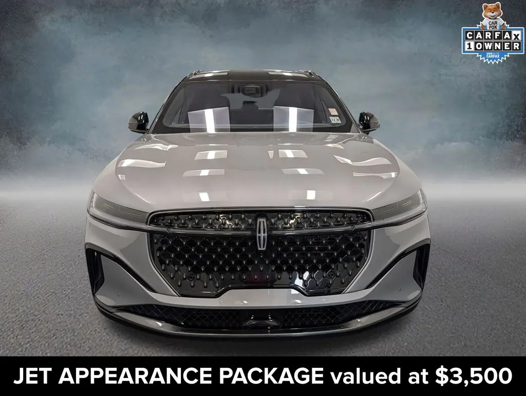 2025 Lincoln Nautilus - $48,917