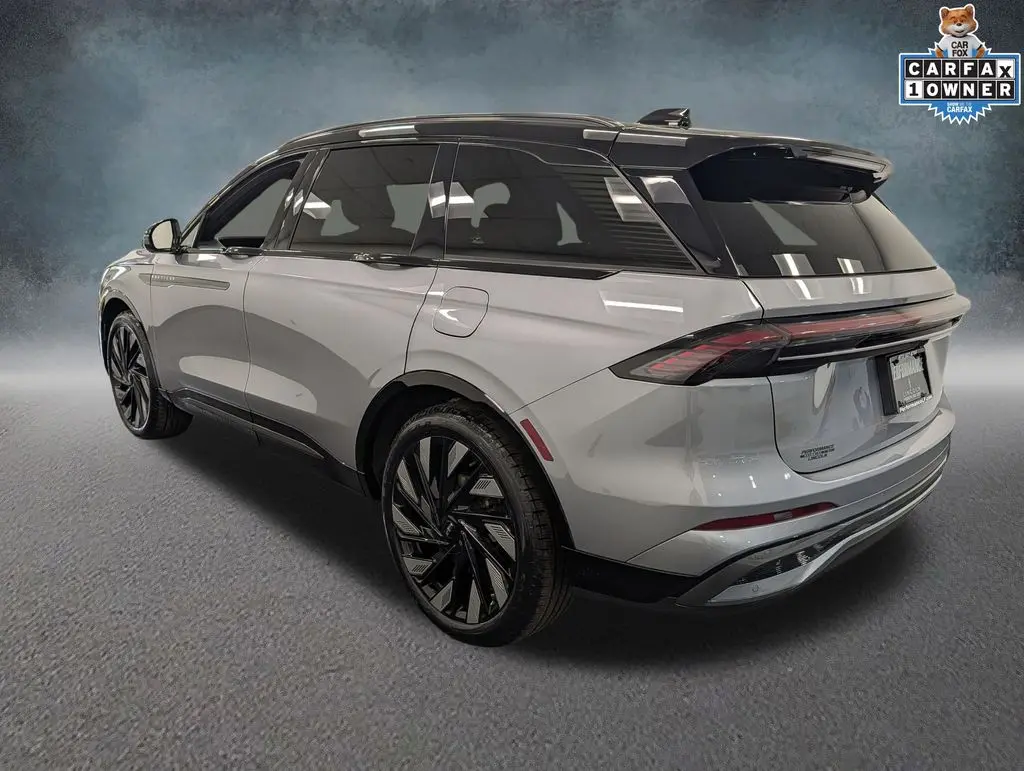 2025 Lincoln Nautilus - $48,917