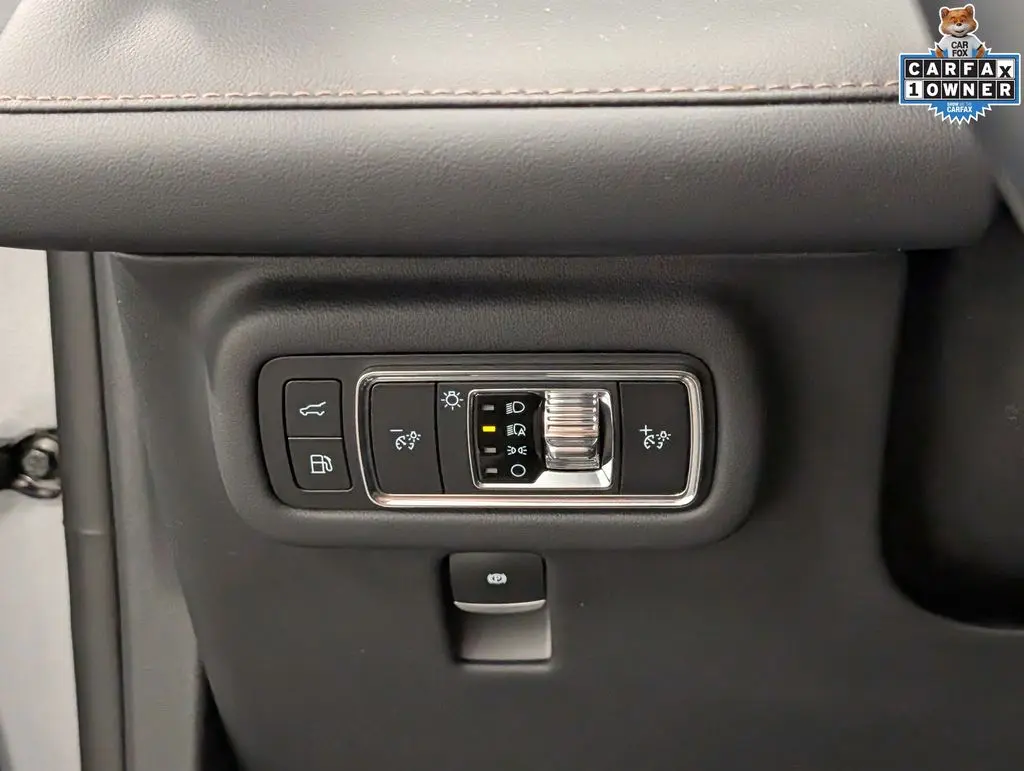 2025 Lincoln Nautilus - $48,917