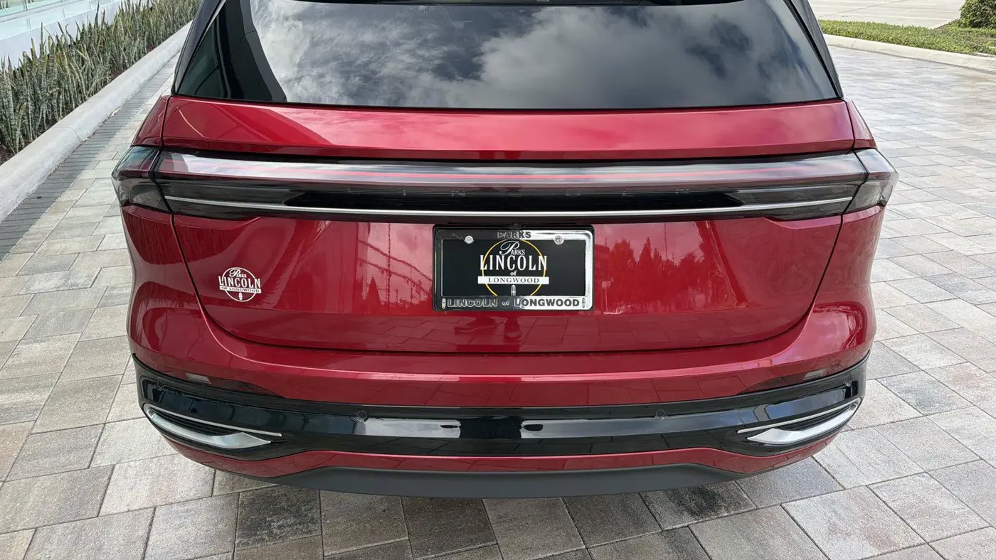 2025 Lincoln Nautilus Hybrid Reserve