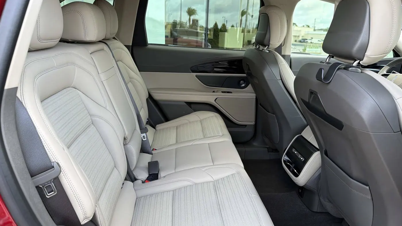 2025 Lincoln Nautilus Hybrid Reserve