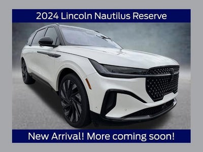 Photo of a 2024 Lincoln Nautilus Hybrid AWD Reserve 4DR SUV for sale