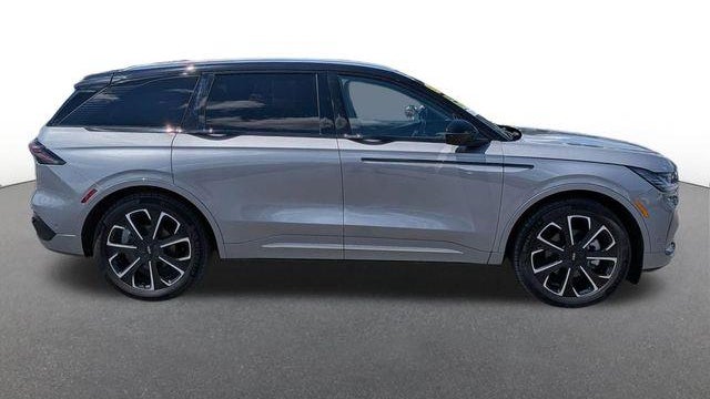 2024 Lincoln Nautilus Hybrid Reserve
