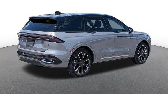 2024 Lincoln Nautilus Hybrid Reserve