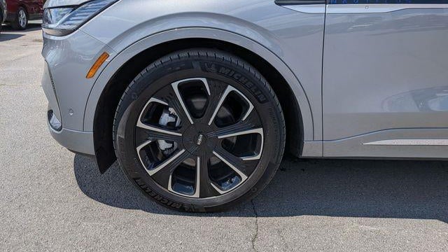 2024 Lincoln Nautilus Hybrid Reserve