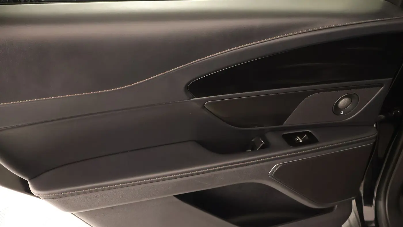 2025 Lincoln Nautilus Hybrid Reserve