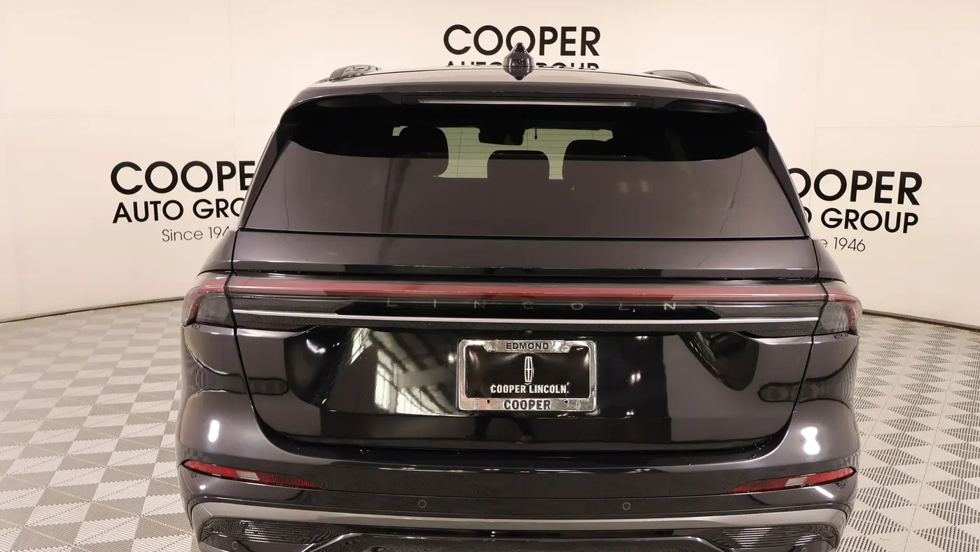 2025 Lincoln Nautilus Hybrid Reserve