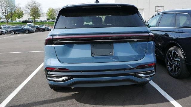 2025 Lincoln Nautilus Hybrid Reserve