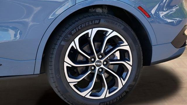 2025 Lincoln Nautilus Hybrid Reserve