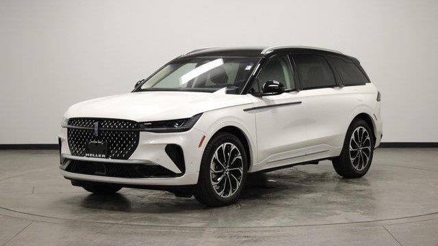 2024 Lincoln Nautilus Hybrid Reserve