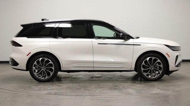 2024 Lincoln Nautilus Hybrid Reserve