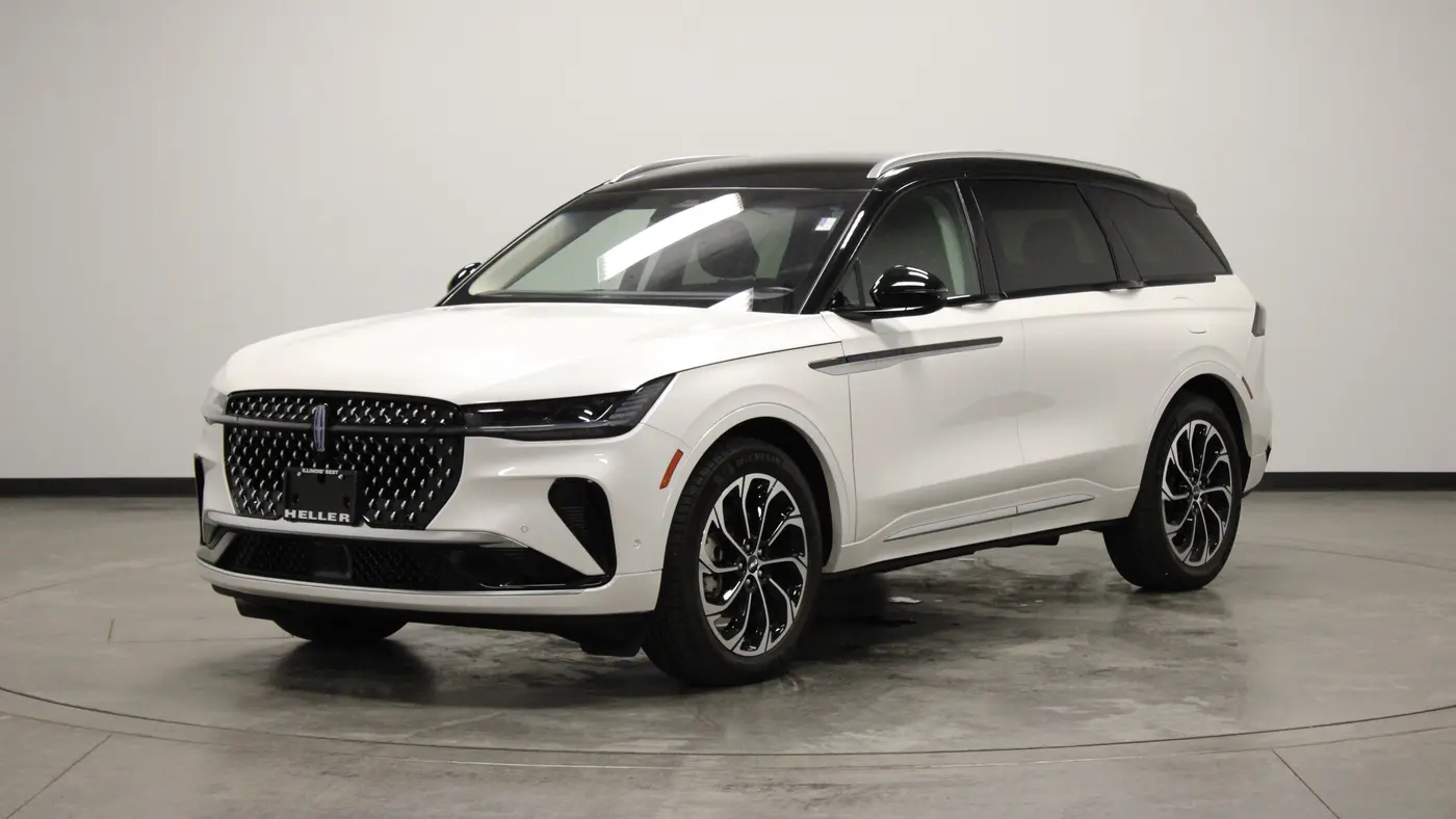 2024 Lincoln Nautilus Hybrid Reserve