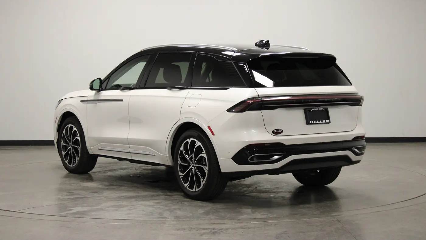 2024 Lincoln Nautilus Hybrid Reserve