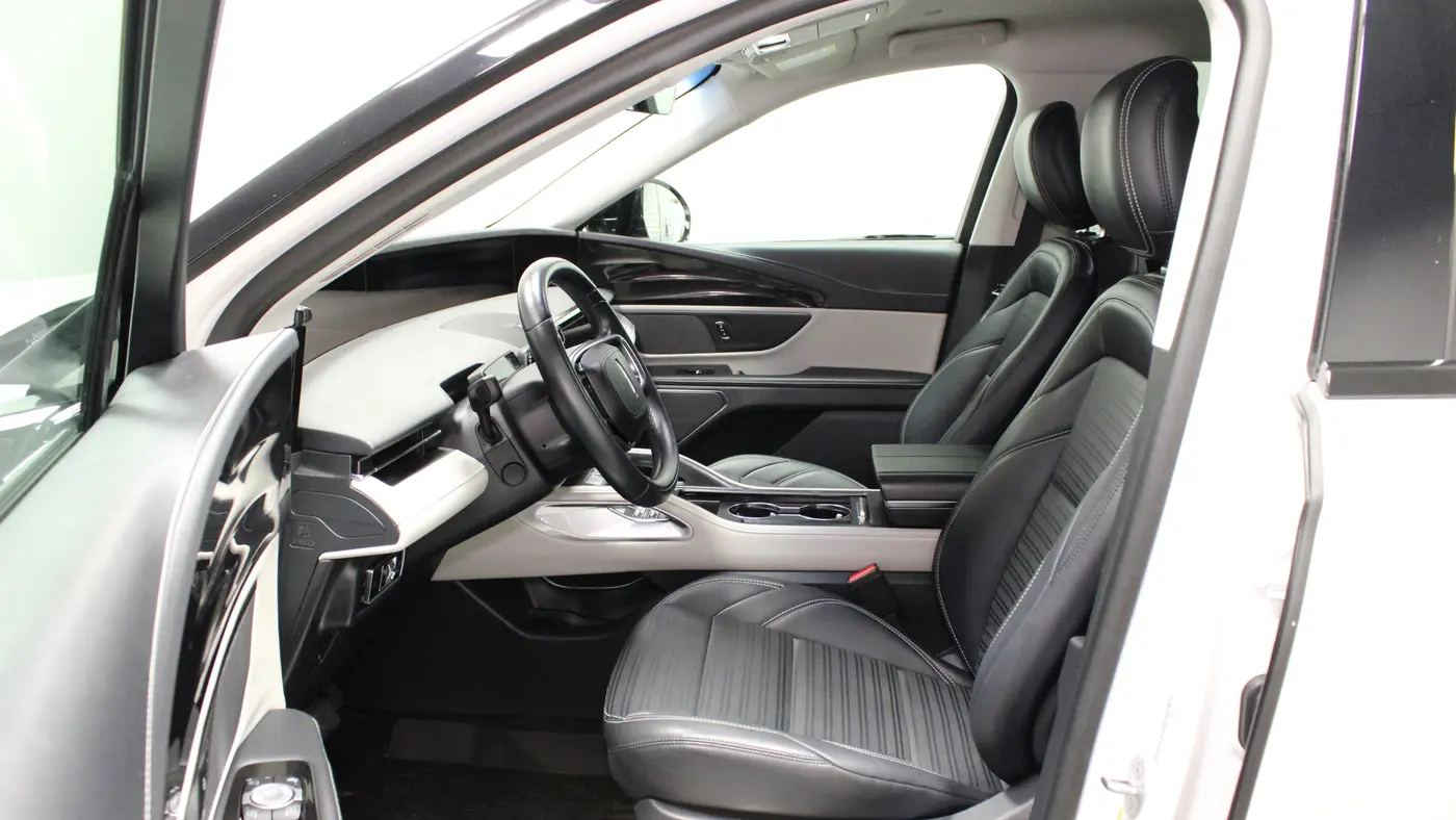 2024 Lincoln Nautilus Hybrid Reserve