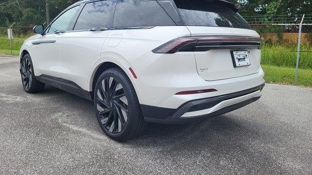 2024 Lincoln Nautilus Hybrid Reserve