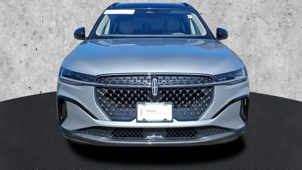 2025 Lincoln Nautilus Hybrid Reserve