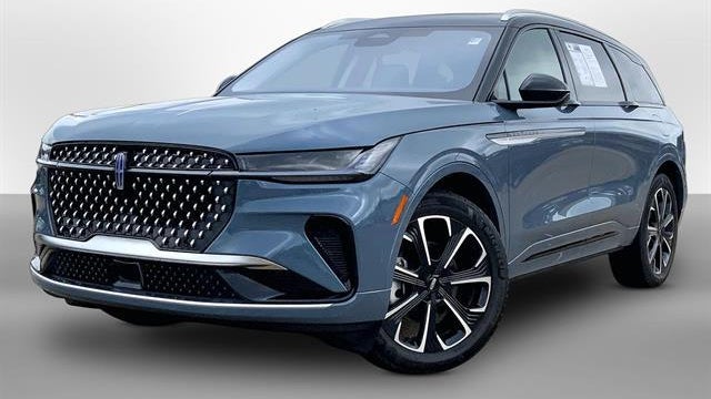 2025 Lincoln Nautilus Hybrid Reserve