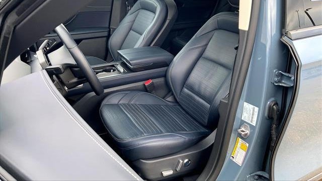 2025 Lincoln Nautilus Hybrid Reserve