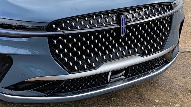 2025 Lincoln Nautilus Hybrid Reserve