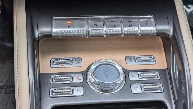 2025 Lincoln Nautilus Hybrid Reserve