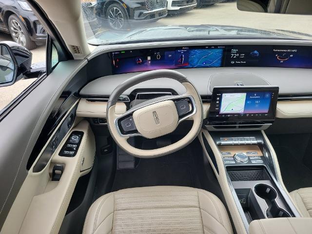 2025 Lincoln Nautilus - $57,173