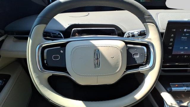 2025 Lincoln Nautilus Hybrid Reserve