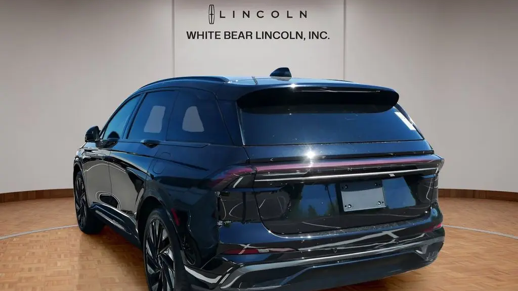 2025 Lincoln Nautilus Hybrid Reserve