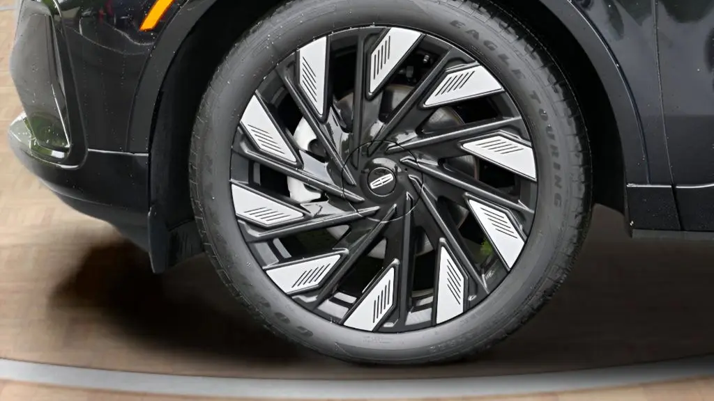 2025 Lincoln Nautilus Hybrid Reserve